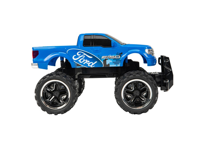 ماشین کنترلی غول آسا Monster Jam